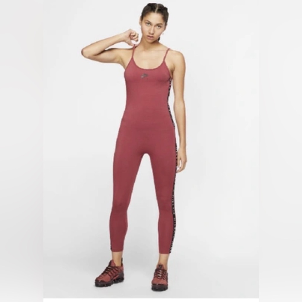 Nike Air Women's Bodysuit in Cedar Size Small Gym Yoga Athleisure Nike Ribbon